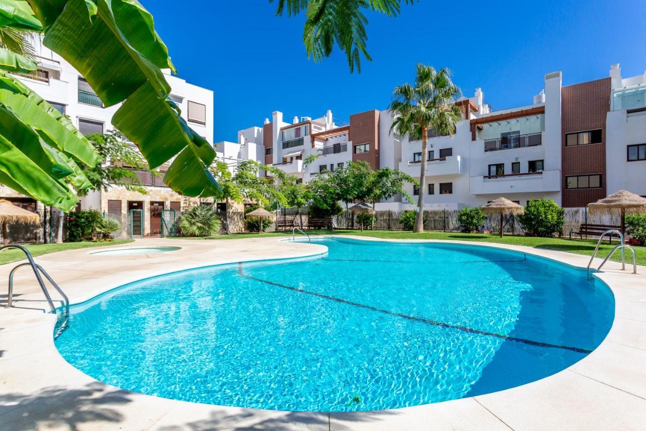 Apartamento Lets In The Sun Calablanca La Cala De Mijas Exterior foto